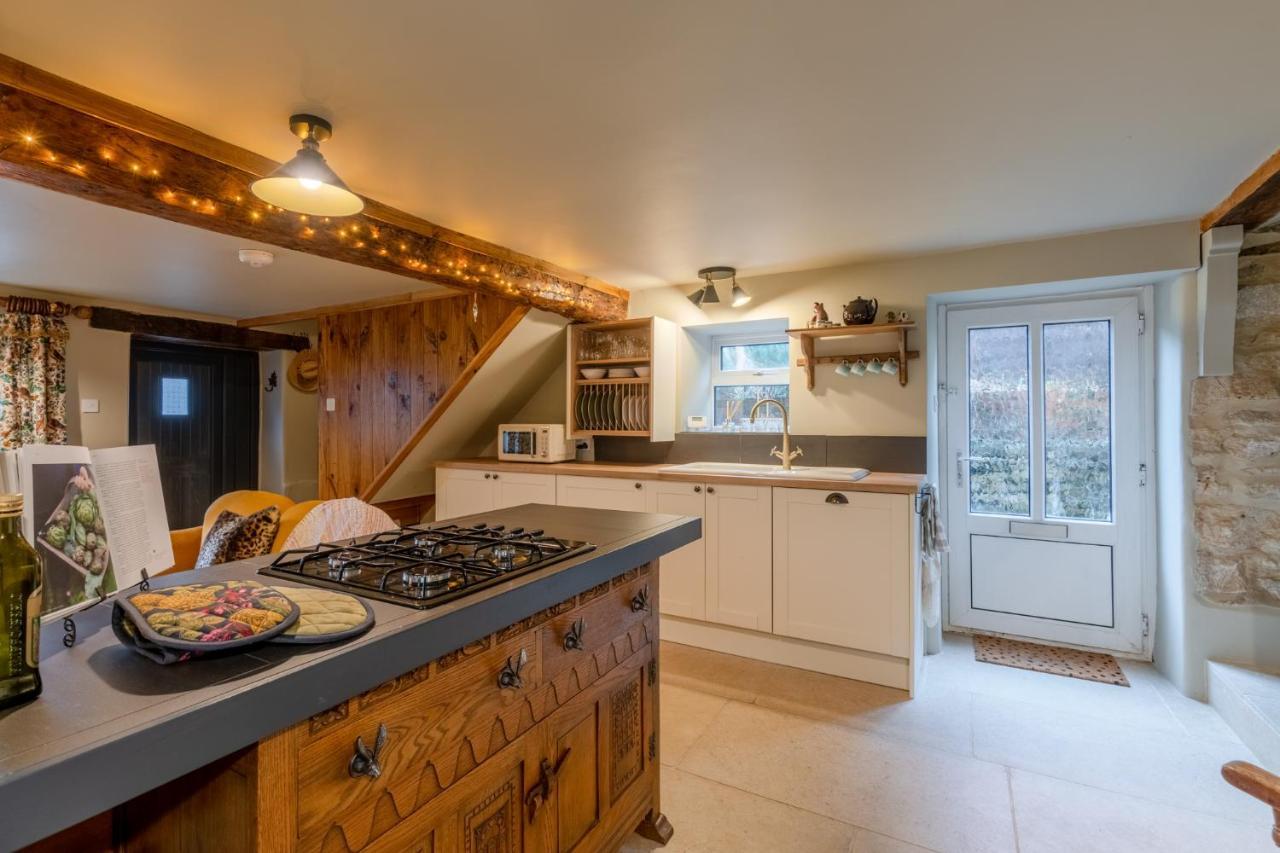 Cotswold Way Cottage Страуд Екстер'єр фото