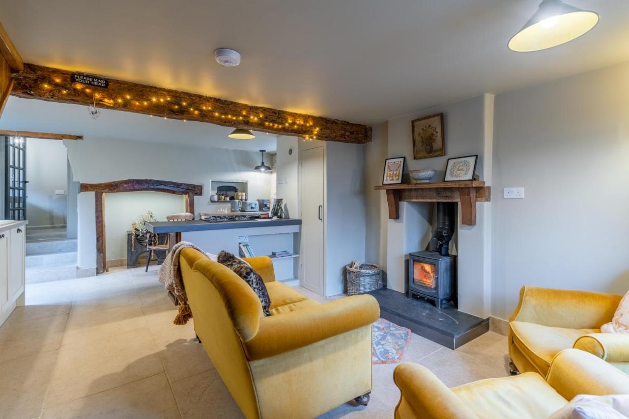 Cotswold Way Cottage Страуд Екстер'єр фото